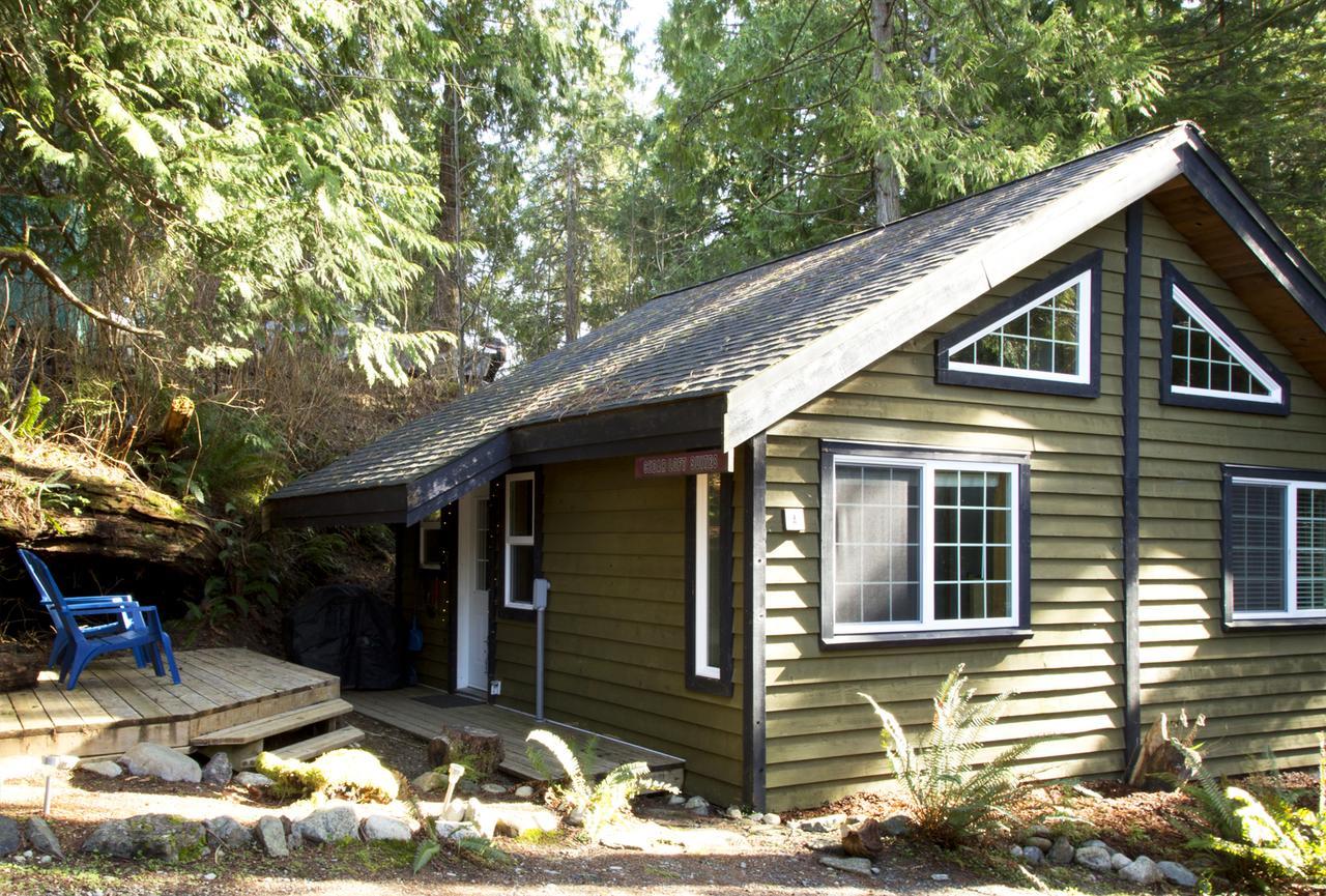 אוקלולט Surfs Inn Rainforest Cottages מראה חיצוני תמונה